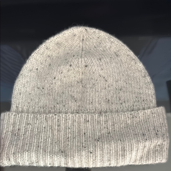 Aritzia Batton knit Beanie - Picture 2 of 2